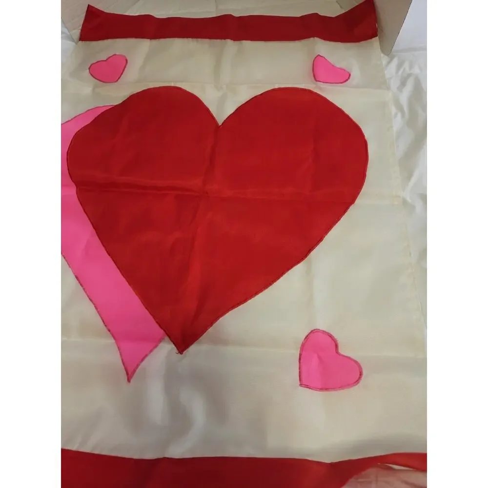 Vtg 90’s Large 42x28 Valentines Day Hearts Embroidered Garden Flag Banner Y2K